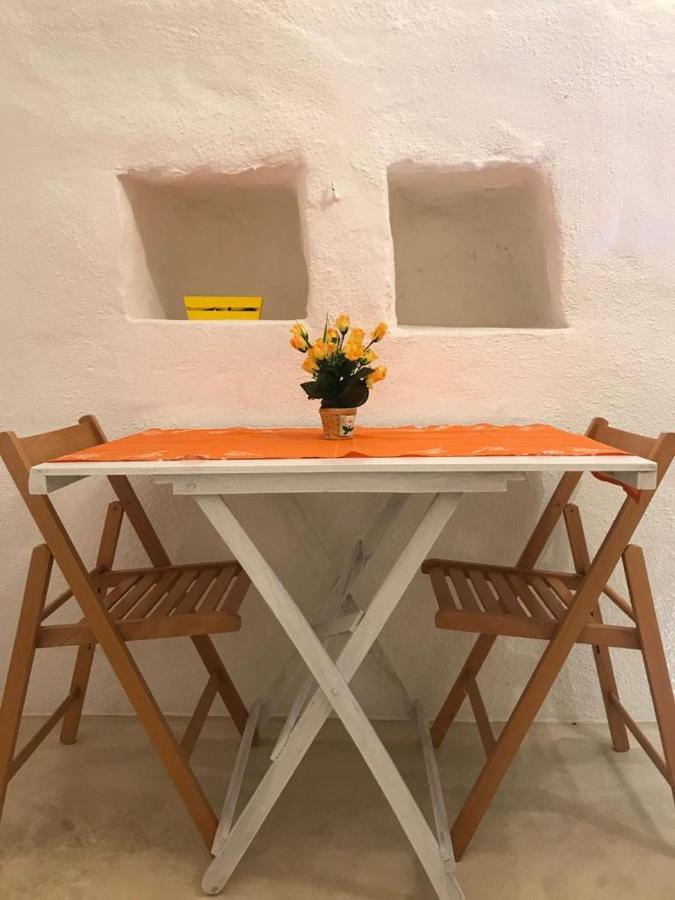 Trullo Contrada Specchi Racale Exterior foto